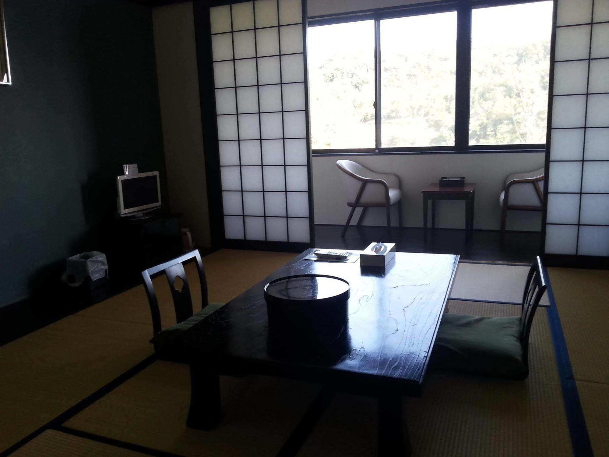 Grampus Inn Shirahama Ngoại thất bức ảnh