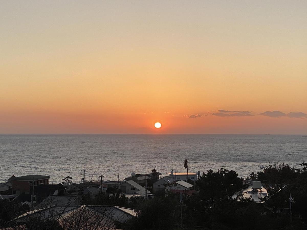 Grampus Inn Shirahama Ngoại thất bức ảnh
